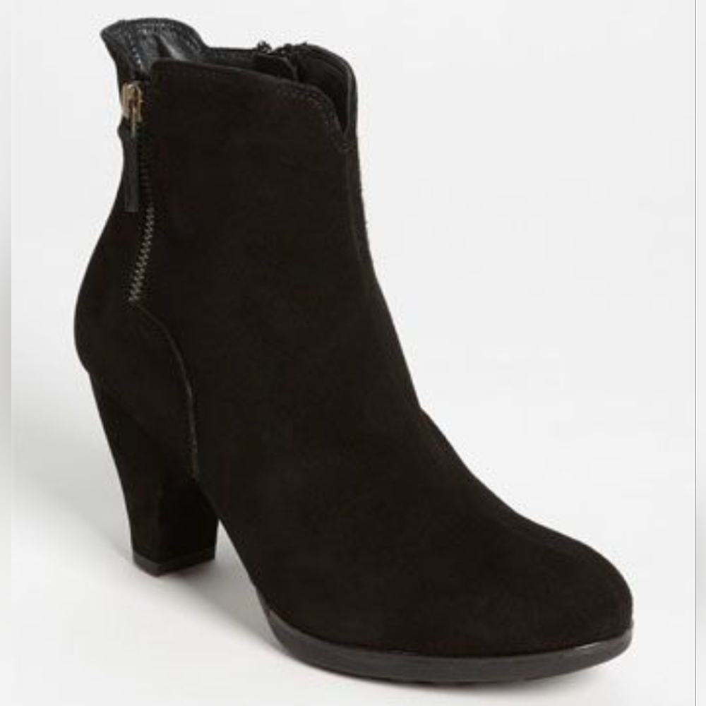 $355 New Paul Green Black Suede/Leather Nuala Heeled Boots Sz 6 US Booties